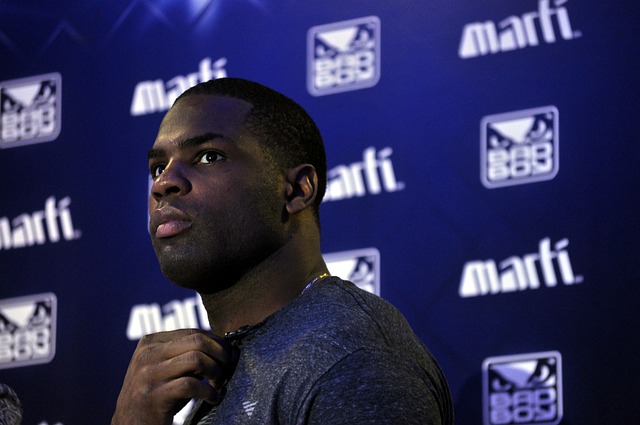 弗里克缺席 弗里克缺席